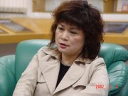 劉文玲會長正接受我們特攻隊的訪問。